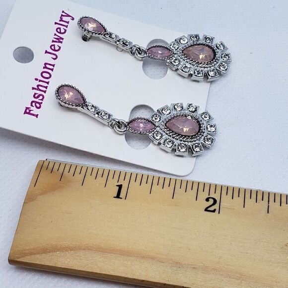 VEYO Milk Pink Drop Earrings Post style - Picture 2 of 4